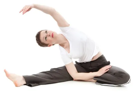 VOR ORT - Hatha Yoga für den Rücken - Für Wurzeln und Flügel