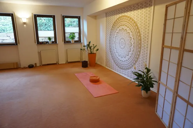 Yoga Vidya Neustadt und Kaiserslautern
