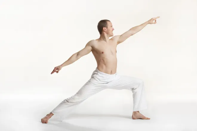 Yoga Mittelstufe und Fortgeschrittene