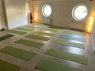 Studio: Yin Yoga & Yoga sanft*