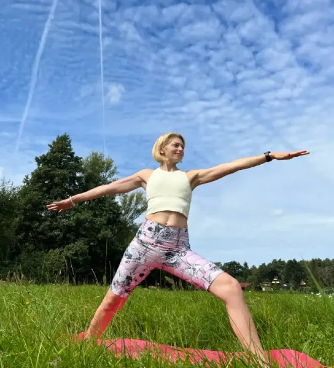  Yoga & Pilates mit Julia