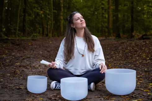 “Raise your frequency & come home to yourself - a Soundbath experience with Jennifer (DE/EN)
