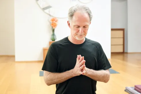 STUDIO: Yoga und Stille