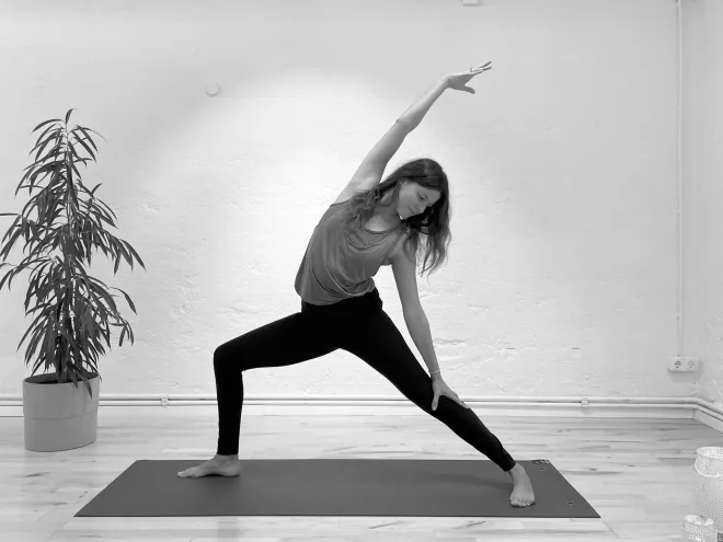 Kundalini Yoga 75
