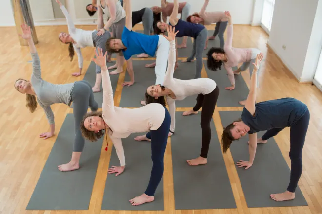 Do - Yoga dynamisch - mit Martin