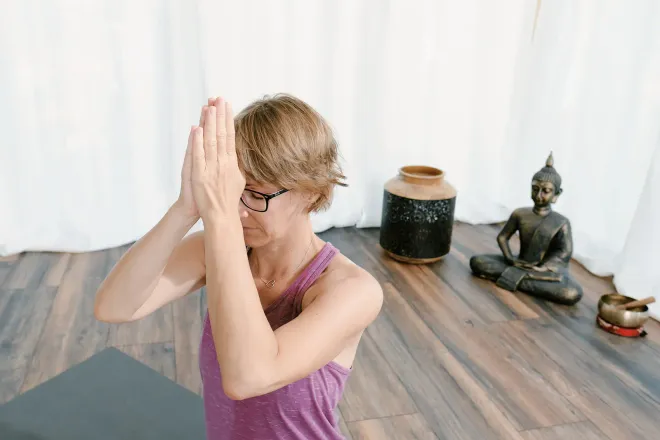 Restorative Yoga mit Hot Stones