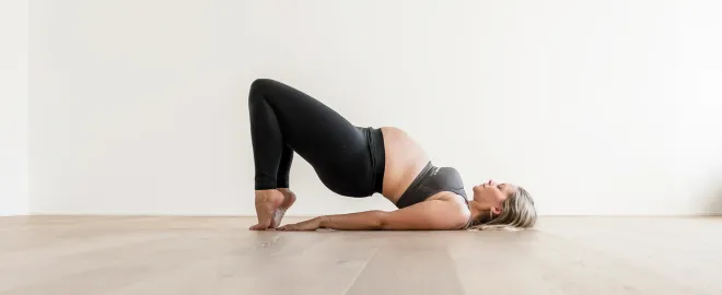 Yoga Prenatal (live)