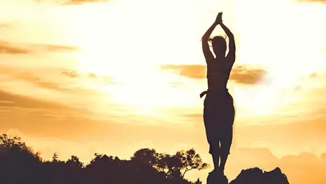 Vinyasa Yoga "Ostermontag" - für Frauen und Männer