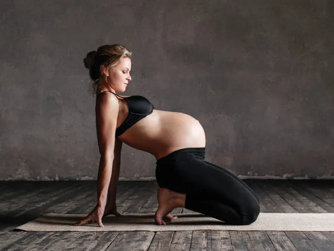 Prenatal Yoga für Schwangere (Studio)